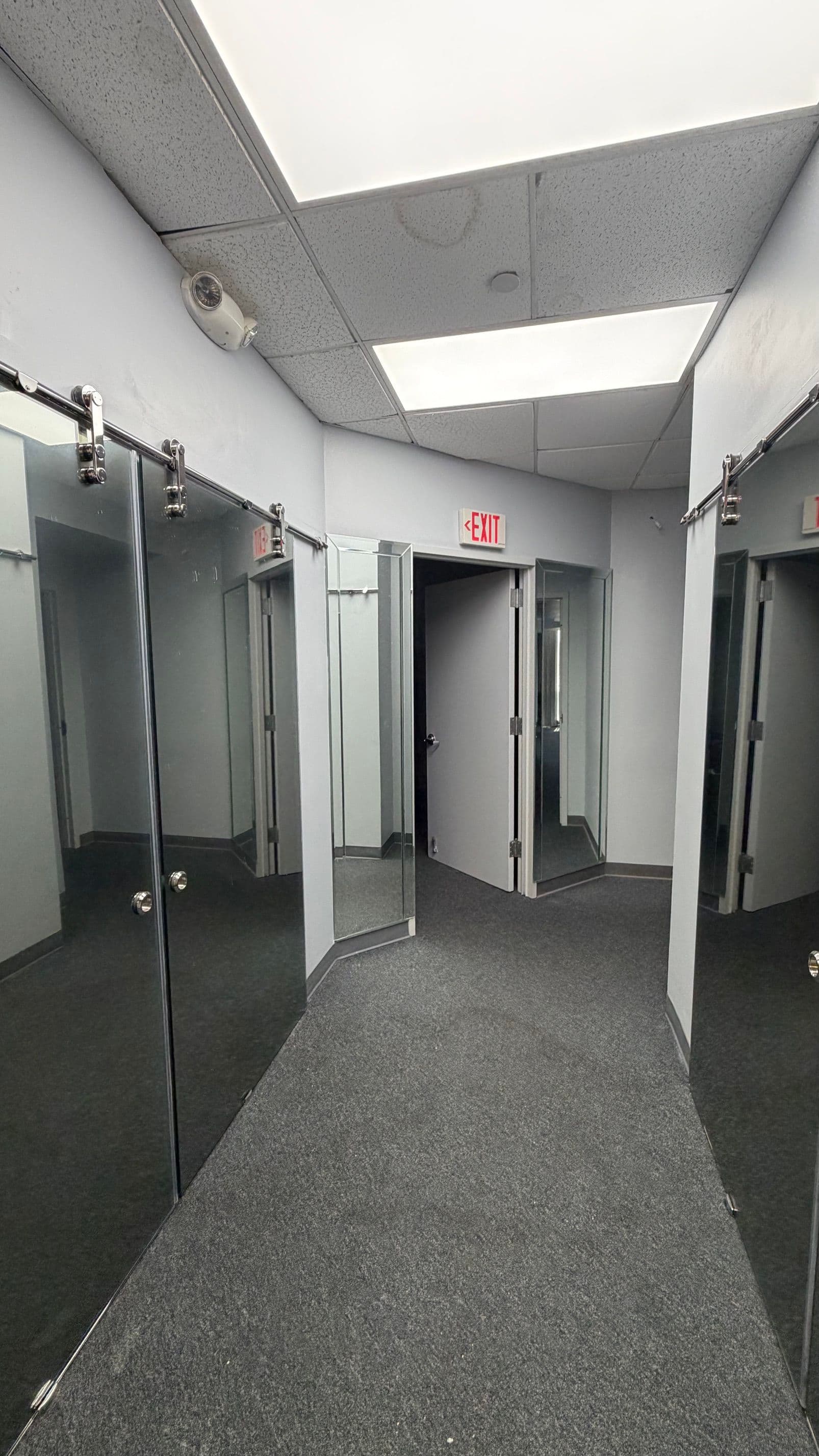 Unit 203 — medical space — thumbnail 10