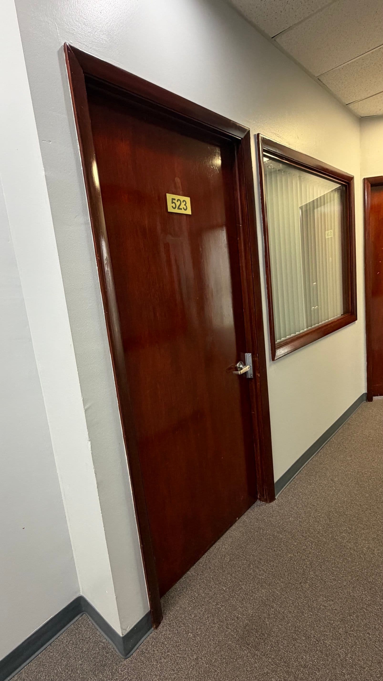 Unit 523 — office space — thumbnail 3