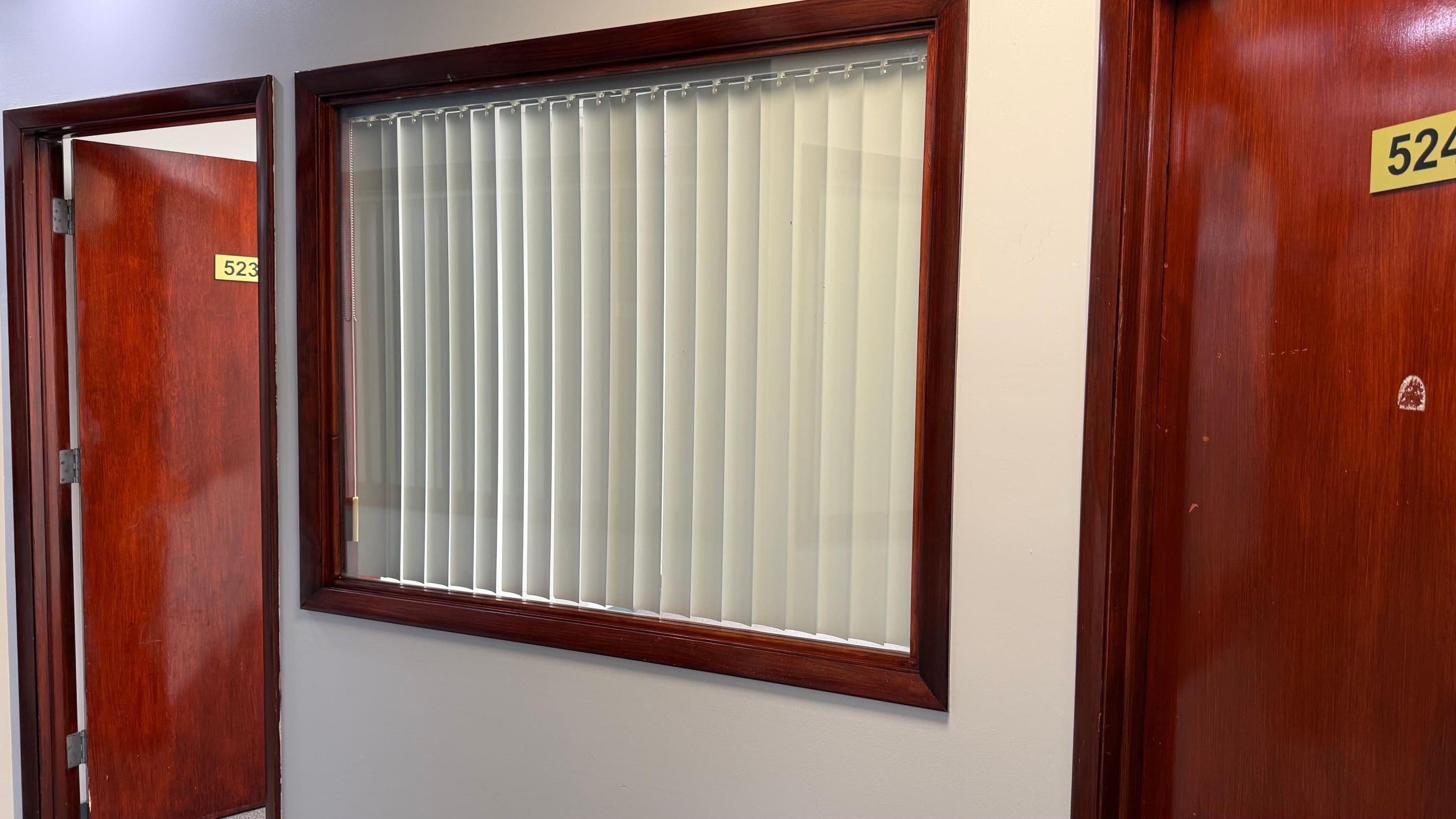 Unit 523 — office space — thumbnail 5