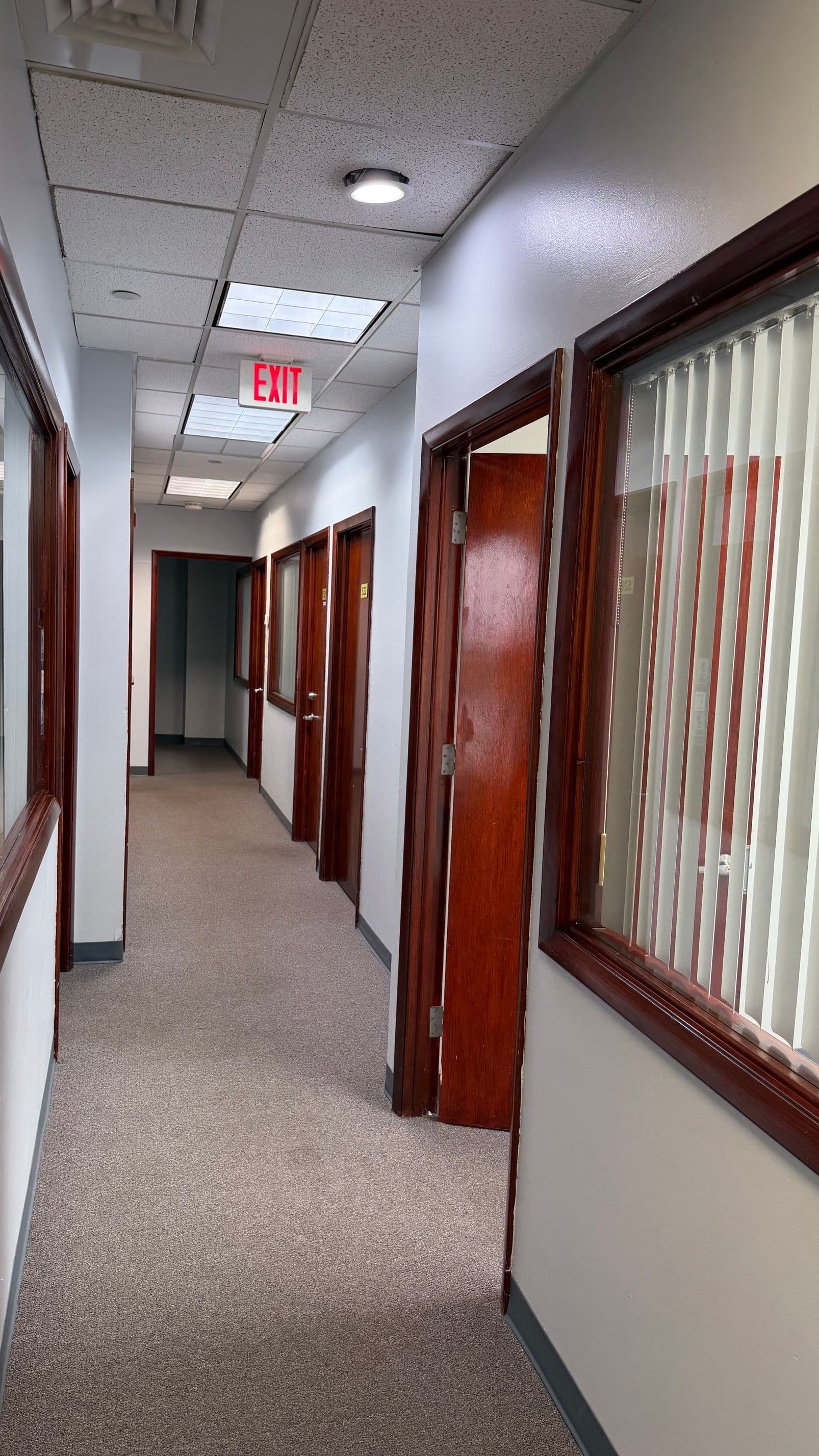 Unit 523 — office space — thumbnail 8