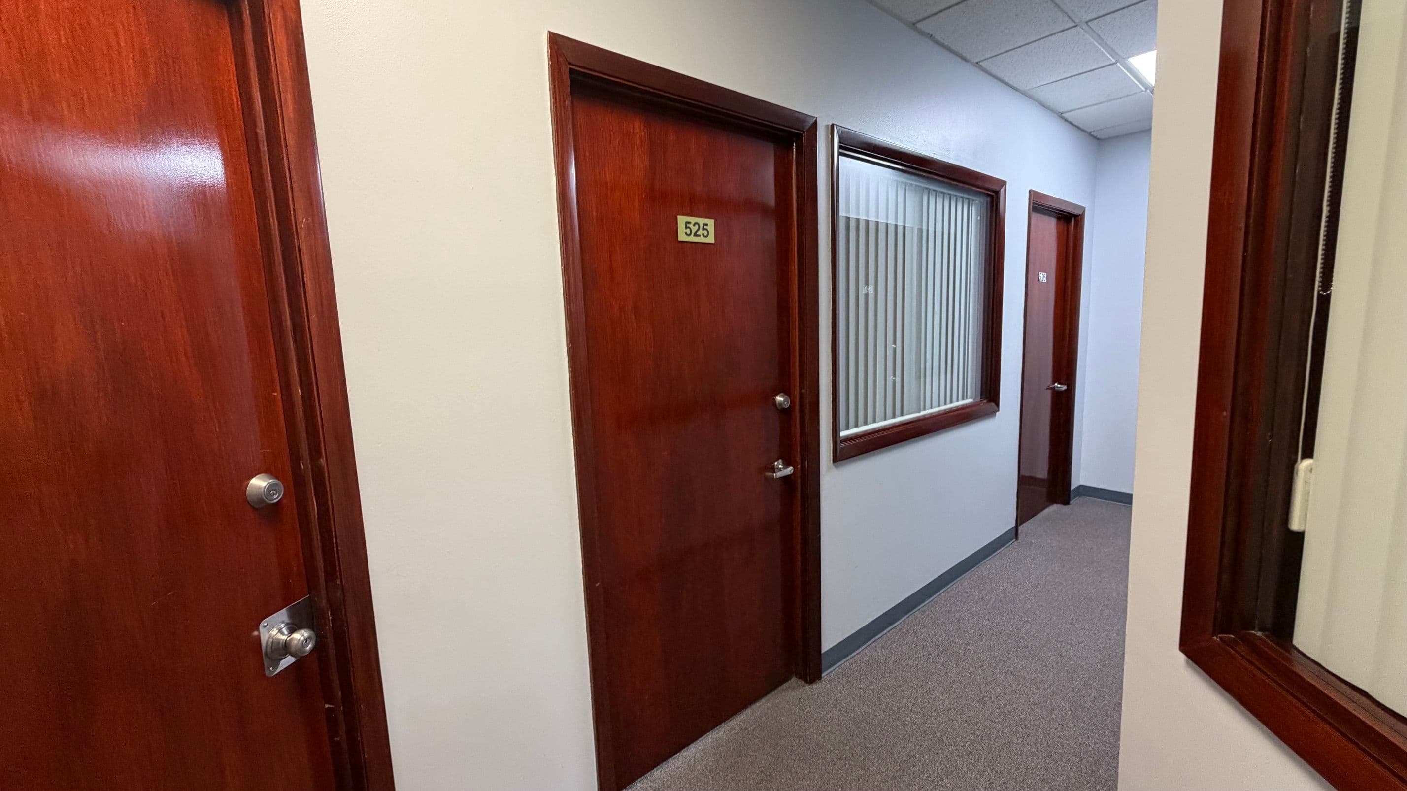 Unit 523 — office space — thumbnail 2